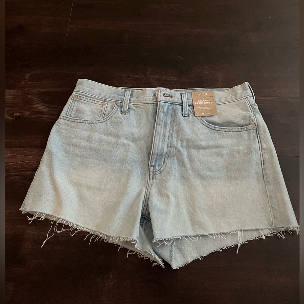 Madewell Denim Shorts - Size 29 - Light Wash - Mid Rise - Picture 5 of 5